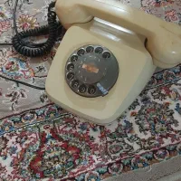 تلفن قدیمی