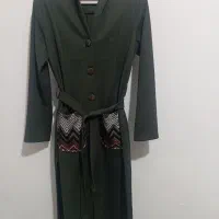 دو عدد پالتو و یک سارافون|لباس|قروه, |دیوار