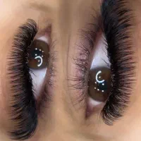اکستنشن ابریشمی و لیفت تخصصی مژه و ابرو