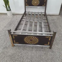 تخت خواب نوجوان یک نفره