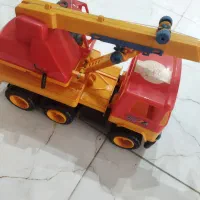 جرثقیل اسباب بازی|اسباببازی|قدس, شهرقدس|دیوار