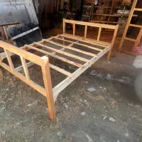 تخت چوبی قابل استفاده در کافه ها وقهوه خانه ها