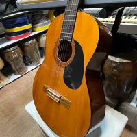 گیتار کلاسیک یاماهاc40اندونزی اصل سری قدیم کارکرده|گیتار، بیس، امپلیفایر|لاهیجان, انقلاب|دیوار