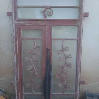 پنجره آهنی