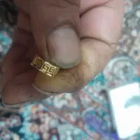 یک لنگه گوشواره گم شده