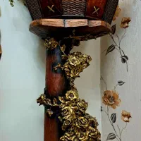 گلدان گل، گل مصنوعی، با پایه