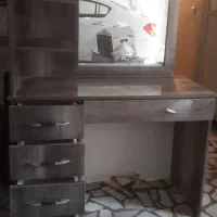 میز آرایش ۵ کشو
