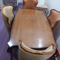 میز ناهار خوری ۴ نفره درحد نو استفاده نشده