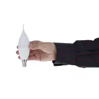 لامپ لوستری ۷ وات مدل شمعی دارای ۱۲ ماه گارانتی