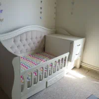 تخت کودک و نوجوان