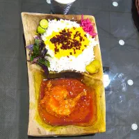 خواهان اشپز ماهر اقا ب تخته کاری