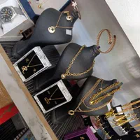 بدلیجات|بدلیجات|قم, شهر قائم|دیوار