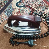 اتو قدیمی عتیقه ـ در حد نو