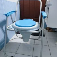 صندلی توالت فرنگی مبله تاشو الومینیومی ایبکا