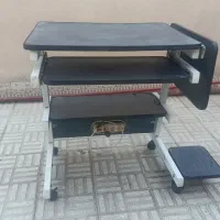 میز کامپیوتر تاشو