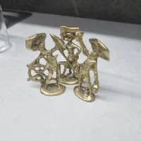 مجسمه برنزی
