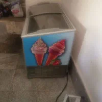 یخچال بستنی
