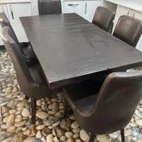 میز غذاخوری ۶ نفره