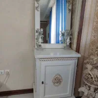 آینه و کنسول