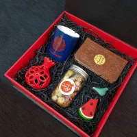 کادو گیفت و خوراکی یلدایی انتخابی|صنایع دستی و سایر لوازم تزئینی|همدان, |دیوار