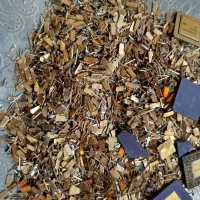 پین زرد بار از برد مخابراتی