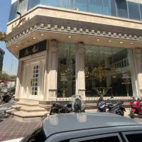 اجاره مغازه ۱۷۰ متربراصلی شریعتی برای همه صنف ها|اجارهٔ مغازه و غرفه|تهران, قلهک|دیوار