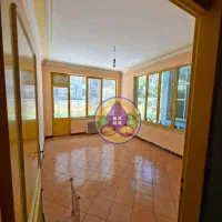 دربستی 400 متری ولیعصر