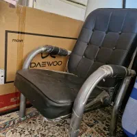 صندلی مناسب دفتر  و اداره