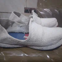 یک جفت گیوه اصل کردستانی در حد نو سایز ۴۰