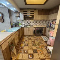 کابینت دست دوم به همراه گاز صفحه ای و هود