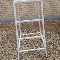 چهارپایه آهنی کبودراهنگ