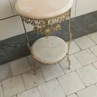 میز خاطره دوطبقه برنز  گل نقلی