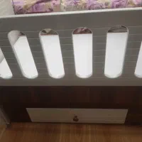 تخت یا گهواره ی کنار مادر|اسباب و اثاث بچه|تبریز, |دیوار