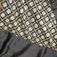 لباس مجلسی|لباس|سنگر, |دیوار