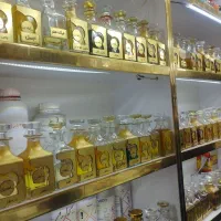 فروشنده جوان اقا نزدیک حرم نیازمندیم|استخدام بازاریابی و فروش|قم, ارم|دیوار