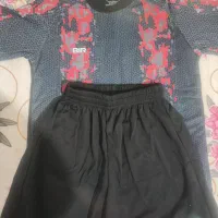 لباس ورزشی|لباس|زرین دشت (همدان), |دیوار