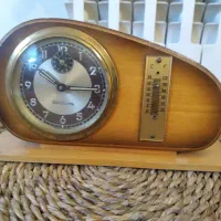 ساعت رومیزی قدیمی چوبی