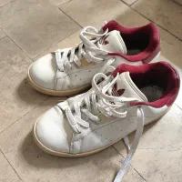 کتونی زنانه آدیداس