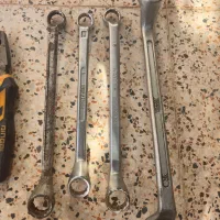 تعدادی اچار دوسر رنگی و سیمچین الموتور بندی بلند|ابزارآلات|شیراز, شهرک دارایی|دیوار