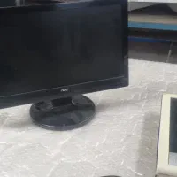 مانتیتور سالم وتعمیری و تعدادی کیس و کیبور