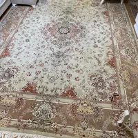فرش ۱۲ متری ۷۰۰شانه در حد نو