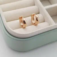 به ظرافت طلا گوشواره های اصلی شوپینگ طرح آذین|بدلیجات|مشهد, احمدآباد|دیوار