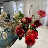 گل مصنوعی خارجی و ۲ عدد گلدان چوبی|گل مصنوعی|تهران, طرشت|دیوار