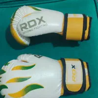 دستکش رزمی سایز ۸|تجهیزات ورزشی|فردیس, شهرک ۱۱۰|دیوار