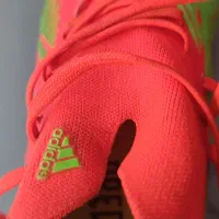 آدیداس چمنی اورجینال کلاسa سایز۴۰|کیف، کفش، کمربند|رشت, استقامت ۱|دیوار