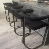 صندلی دورن اپن کانتر نیم تنه