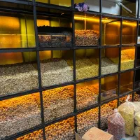 ویترین و دکور مغازه|فروشگاه و مغازه|لنجان, |دیوار