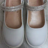 کفش بچگانه سایز ۳۳در حدنو|کفش و لباس بچه|مراغه, |دیوار