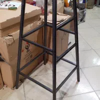 چهارپایه فلزی چهار پایه ۴ پایه ۴پایه|صندلی و نیمکت|مشهد, پنجتن|دیوار