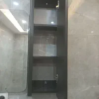 آینه و باکس سرویس بهداشتی